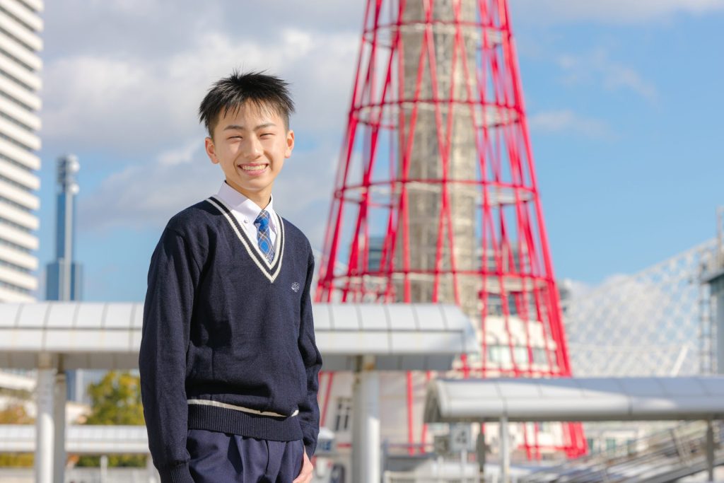 長袖セーター（紺） 神戸モデル標準服